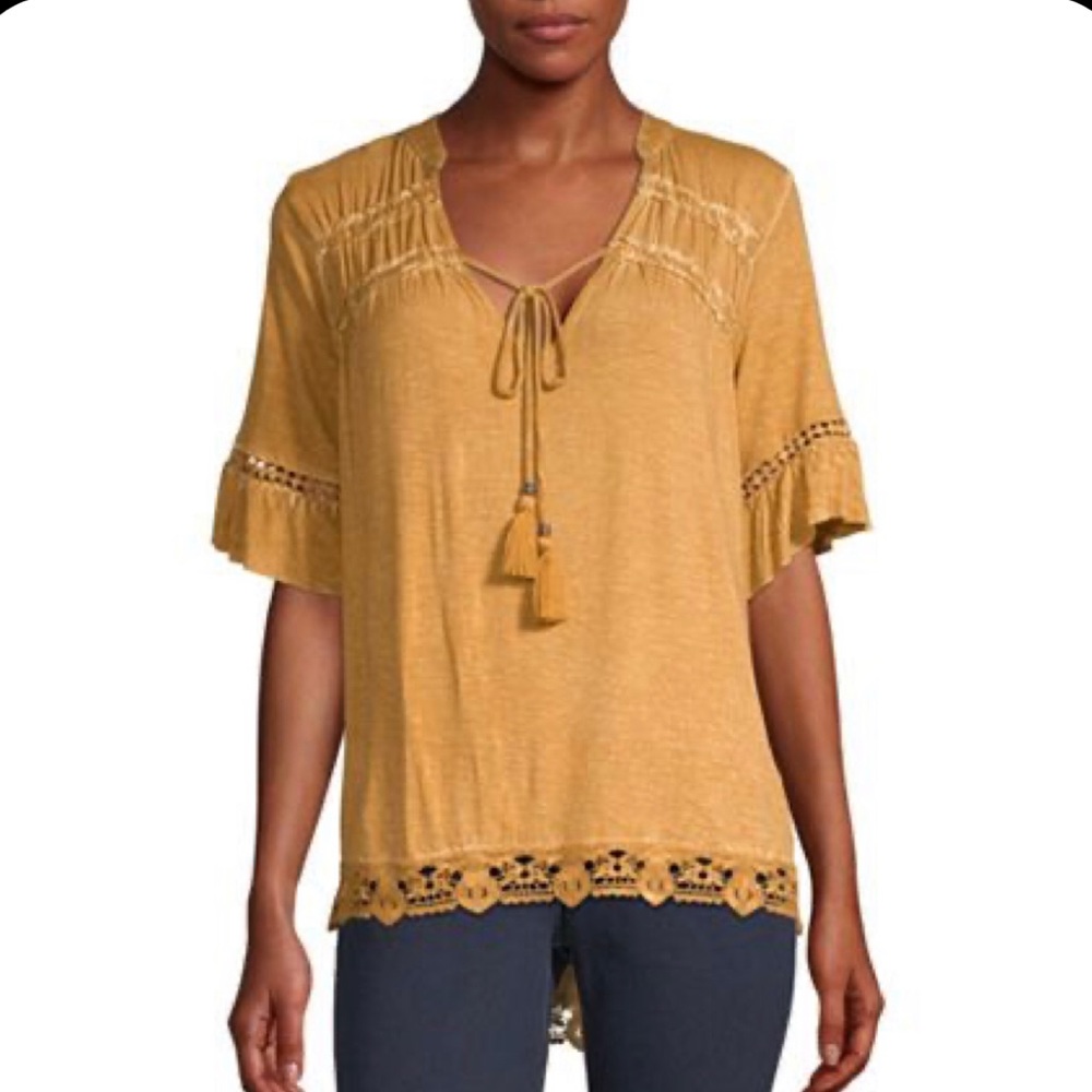 Gorgeous burnt out mustard yellow top by Artesia